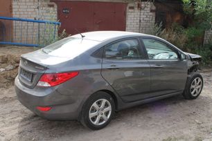 Hyundai Solaris 2012 , 200000 , 