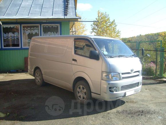    Toyota Regius Ace 2006 , 830000 , 