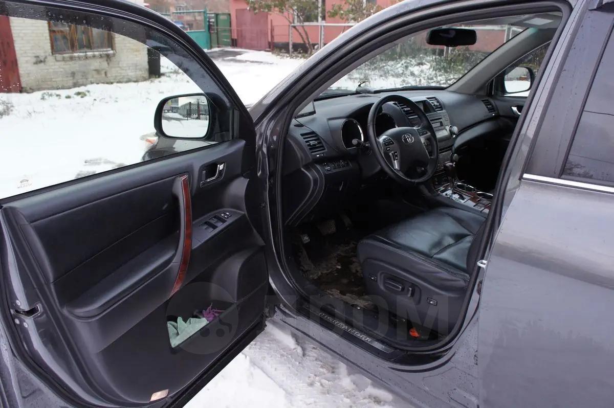 Продам автомобиль Тойота Хайлендер 2011 в Барнауле, Продам Toyota ...