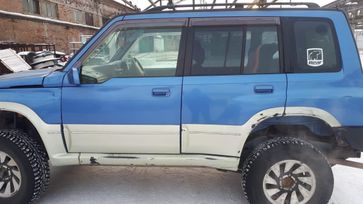 SUV   Suzuki Escudo 1996 , 300000 , -