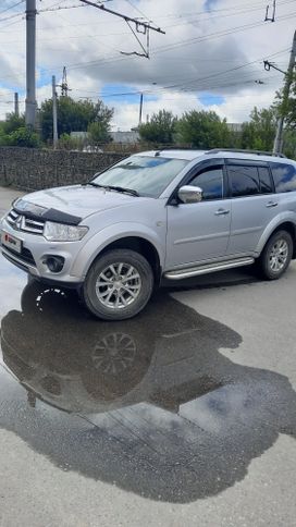 SUV   Mitsubishi Pajero Sport 2014 , 2130000 , 