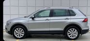 SUV   Volkswagen Tiguan 2017 , 2100000 , 