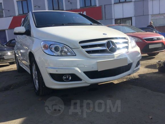  Mercedes-Benz B-Class 2011 , 555000 , 