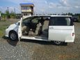    Toyota Isis 2010 , 690000 , 