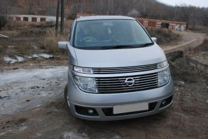    Nissan Elgrand 2004 , 500000 , 