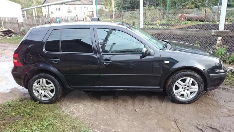  Volkswagen Golf 2003 , 200000 , 