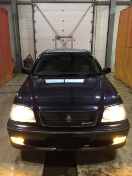  Toyota Crown 2001 , 400000 , 