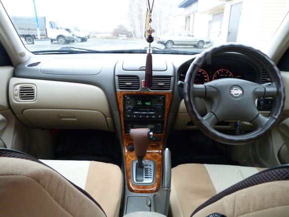  Nissan Bluebird Sylphy 2001 , 270000 , 