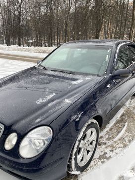  Mercedes-Benz E-Class 2002 , 600000 , 