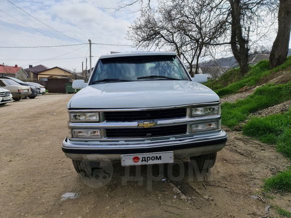 SUV   Chevrolet Tahoe 1995 , 230000 , 