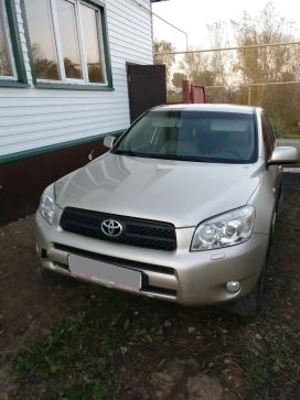 SUV   Toyota RAV4 2007 , 650000 , 