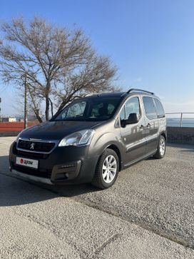    Peugeot Partner 2015 , 999999 , 