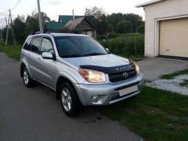 SUV   Toyota RAV4 2004 , 560000 , 