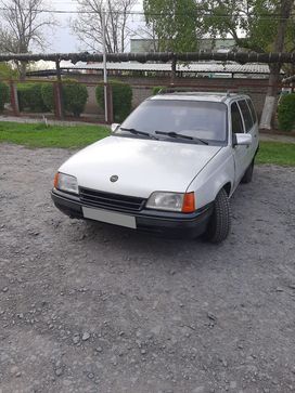  Opel Kadett 1989 , 32000 , 