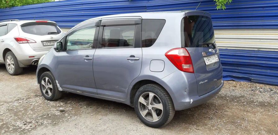  Toyota Ractis 2006 , 330000 , 