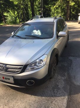  Dongfeng H30 Cross 2015 , 380000 , 