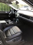 SUV   Volkswagen Touareg 2016 , 2400000 , 