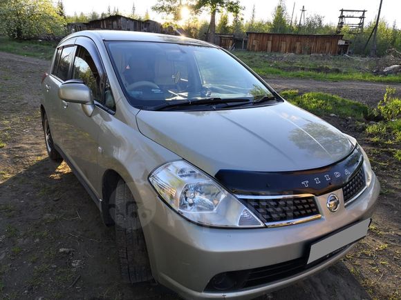  Nissan Tiida 2005 , 350000 , 