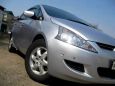    Mitsubishi Grandis 2004 , 395000 , 