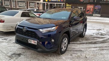 SUV   Toyota RAV4 2023 , 4490000 , 