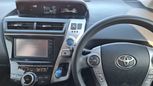    Toyota Prius Alpha 2015 , 988000 , -