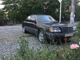  Mercedes-Benz E-Class 1994 , 190000 , 