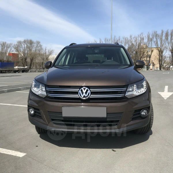 SUV   Volkswagen Tiguan 2015 , 1250000 , 