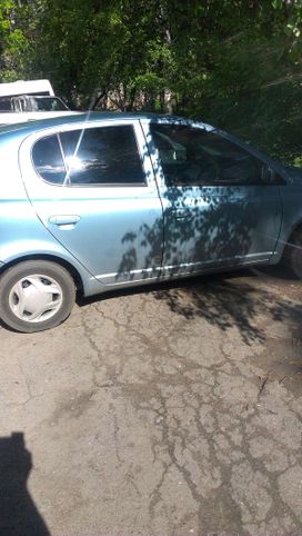  Toyota Vitz 2001 , 200000 , 