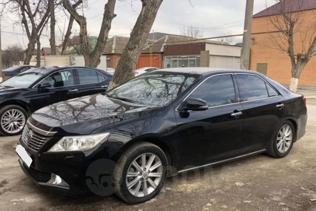  Toyota Camry 2015 , 900000 , 