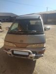    Toyota Lite Ace Noah 1995 , 220000 , 