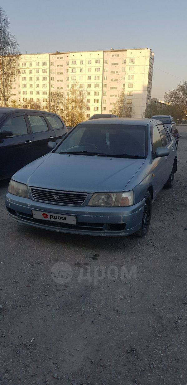  Nissan Bluebird 2000 , 170000 , 