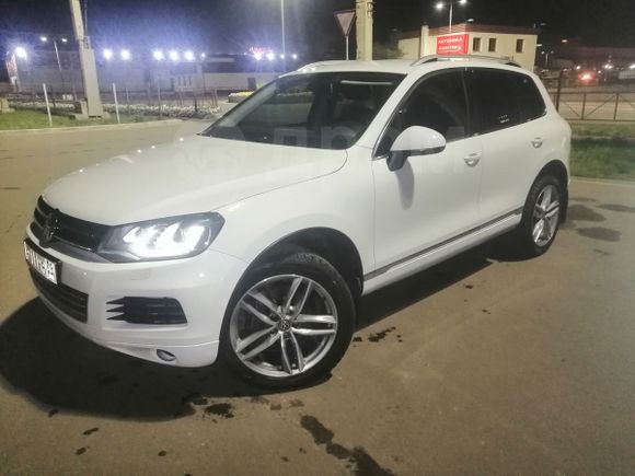 SUV   Volkswagen Touareg 2012 , 1640000 , 