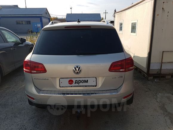 SUV   Volkswagen Touareg 2011 , 1400000 , 