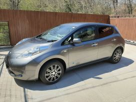  Nissan Leaf 2013 , 585000 , 