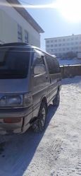    Toyota Hiace 1997 , 400000 , 