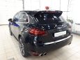 SUV   Porsche Cayenne 2012 , 2200000 , 