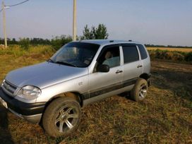 SUV   Chevrolet Niva 2004 , 360000 , 