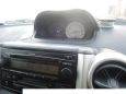  Toyota ist 2002 , 325000 , 