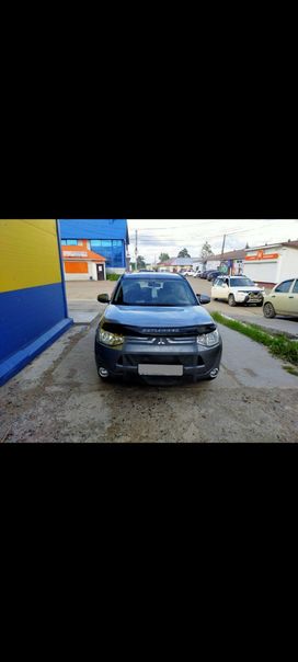 SUV   Mitsubishi Outlander 2012 , 1050000 , 