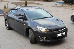  Opel Astra 2013 , 650000 , 