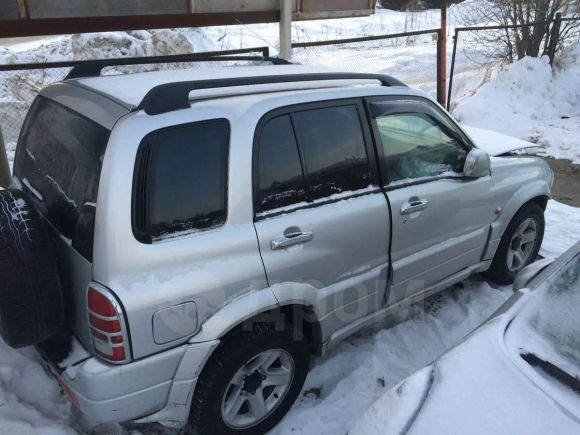 SUV   Suzuki Grand Vitara 2001 , 99000 , 