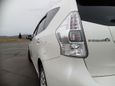    Toyota Prius Alpha 2013 , 1097000 , 