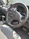 SUV   Mitsubishi Pajero 1992 , 300000 , --