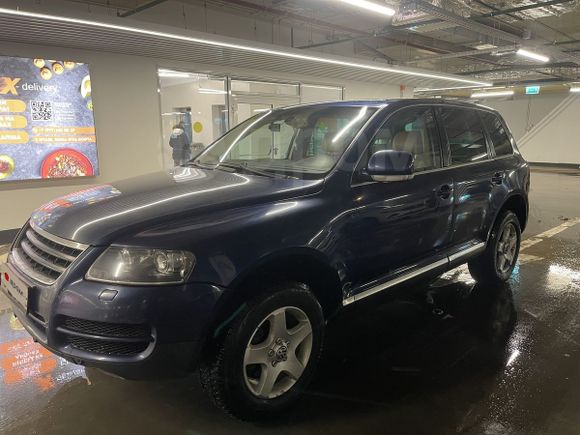 SUV   Volkswagen Touareg 2005 , 685000 , 