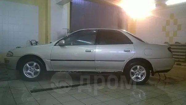  Toyota Carina 1994 , 30000 , 