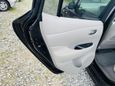  Nissan Leaf 2011 , 398000 , 