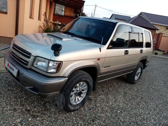 SUV   Isuzu Bighorn 2000 , 530000 , 