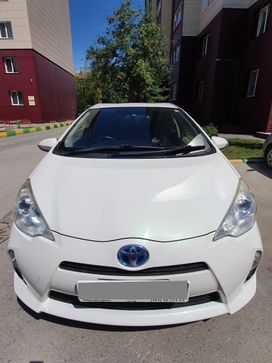  Toyota Aqua 2013 , 570000 , 