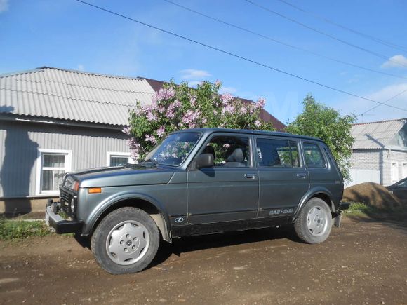 SUV    4x4 2131  2010 , 260000 , 