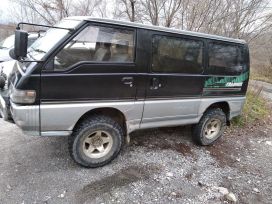    Mitsubishi Delica 1992 , 225000 , -